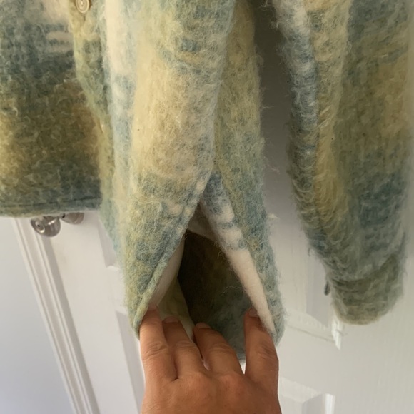 Zara Oversized Overshirt Plaid Jacket xL blue yellow buttons fuzzy hair - Picture 9 of 14